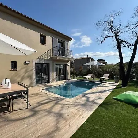Before Making A Request, Read My Host Profile At Bottom Of Page # Fully Private 3-bedroom Luxury Close To Apartamento Saint-Tropez