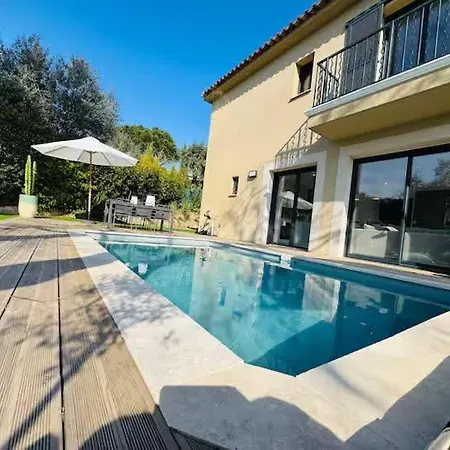 Before Making A Request, Read My Host Profile At Bottom Of Page # Fully Private 3-bedroom Luxury Close To Apartamento Saint-Tropez